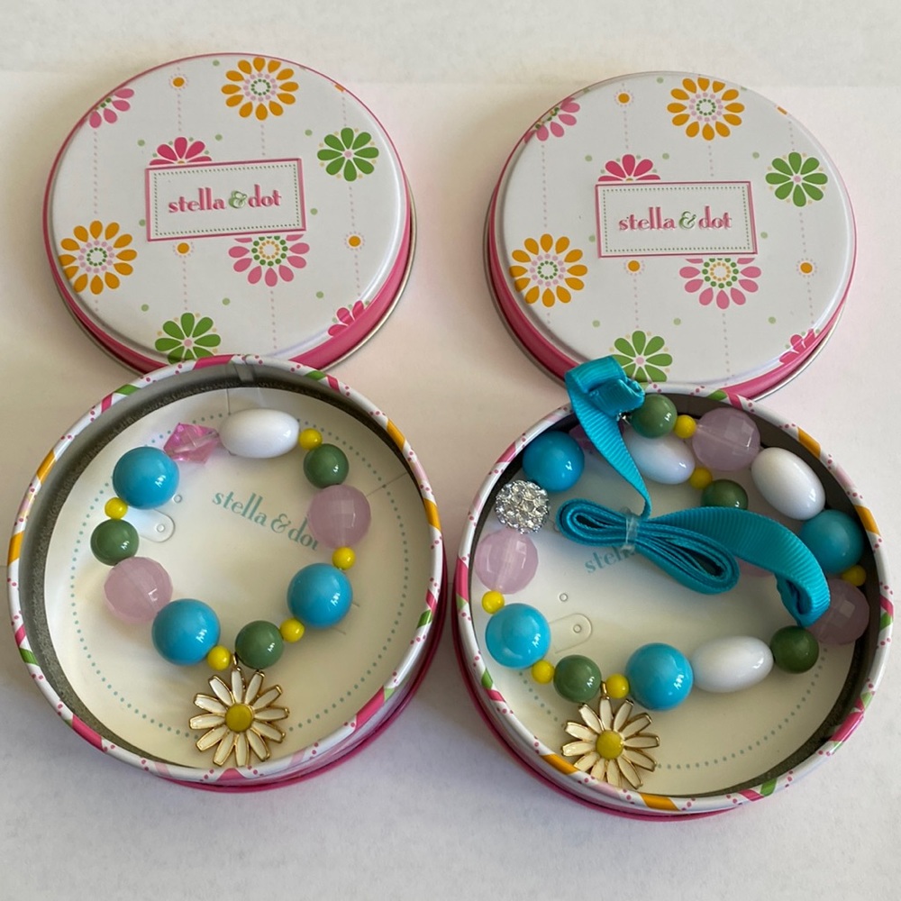 Stella & Dot set. Little Dottie Bracelet matched Little Dottie Necklace NEW